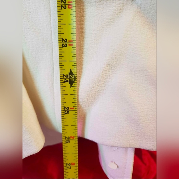 Venus Ivory Double Breasted Belted Jacket – Elegant Trench Style Coat Size 14 - Picture 5 of 9